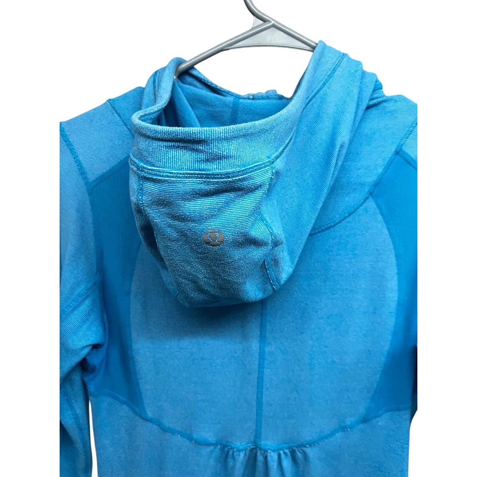 Lululemon Lululemon Run Your Heart Out Blue Hoodie Top Shirt Pockets 6 Size M / US 6-8 / IT 42-44 - 6 Thumbnail