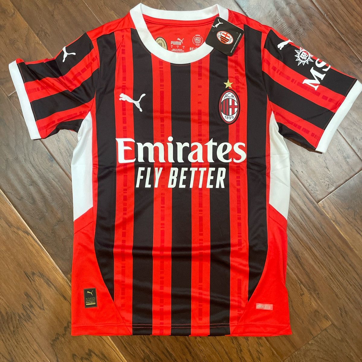 Puma PUMA AC milan 24/25 Home kit Size US S / EU 44-46 / 1 - 1 Thumbnail