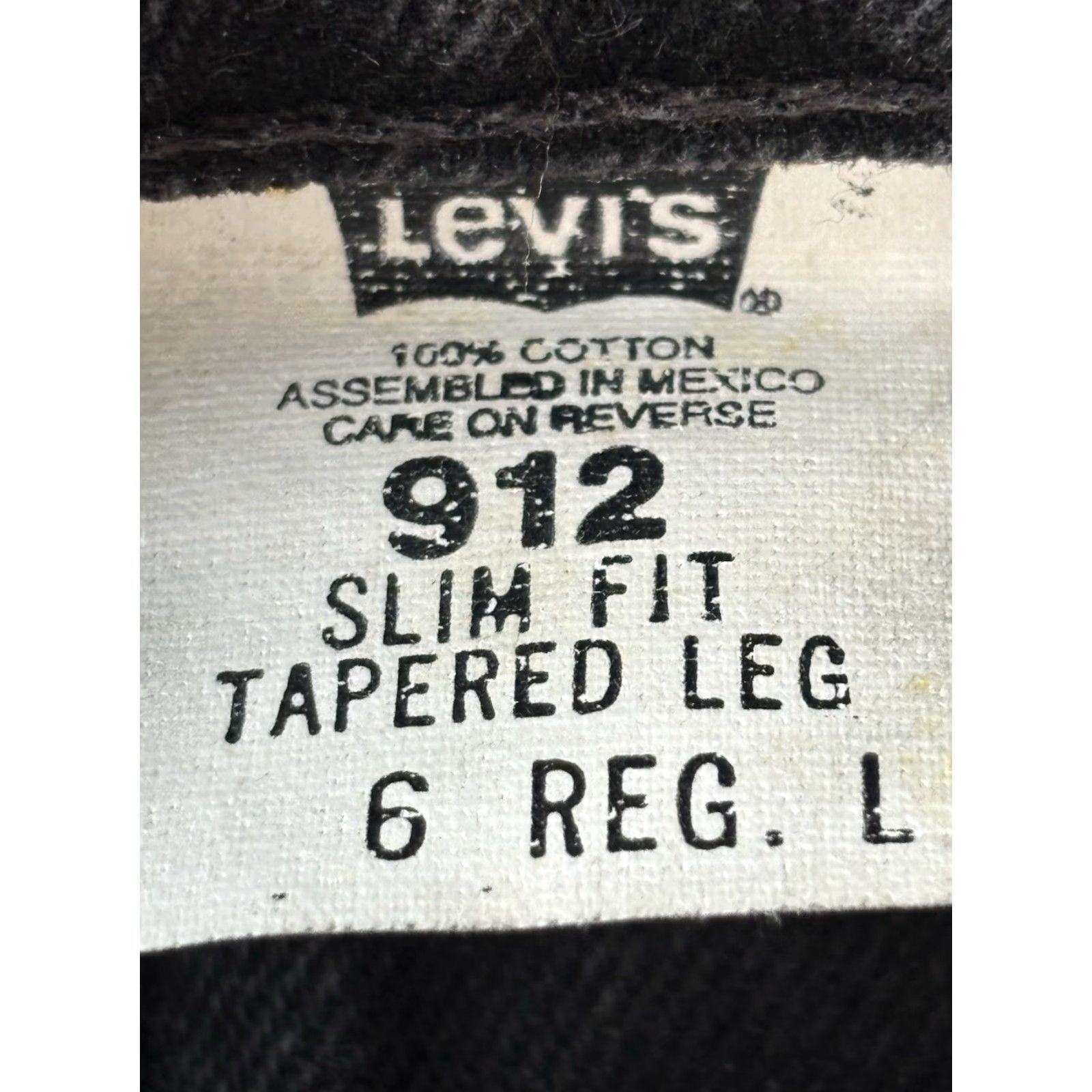 Levi's VINTAGE Levi's 912 Jeans - Black - Women - Size 6 Tall - 33" Inseam - Slim Fit - Tapered Leg - 1997 Orange Tab - High Rise - Cotton Denim Size 28" / US 6 / IT 42 - 6 Thumbnail