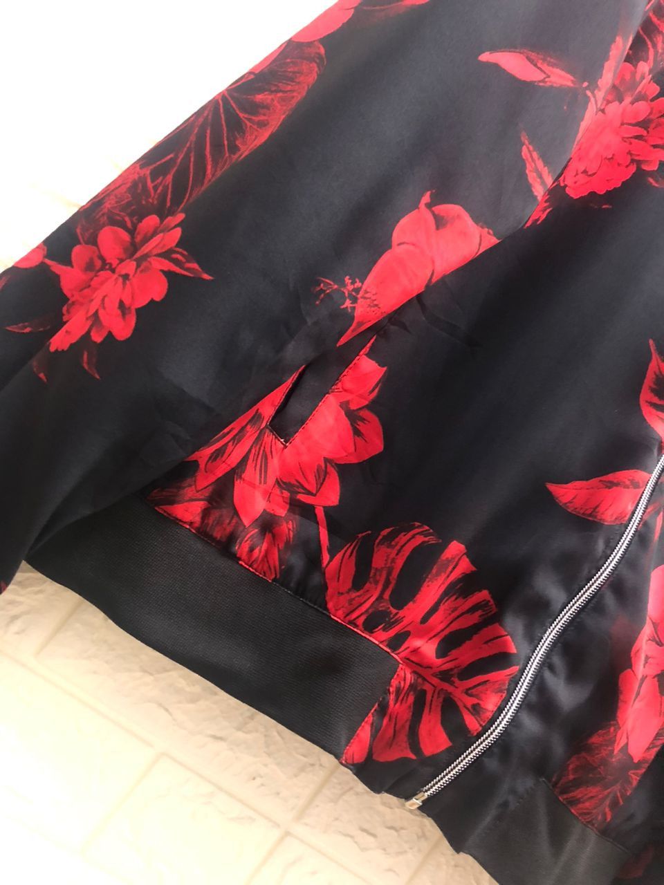 Vintage Zara Jacquard Jacket Bomber Varsity black red flora Size US XL / EU 56 / 4 - 9 Thumbnail