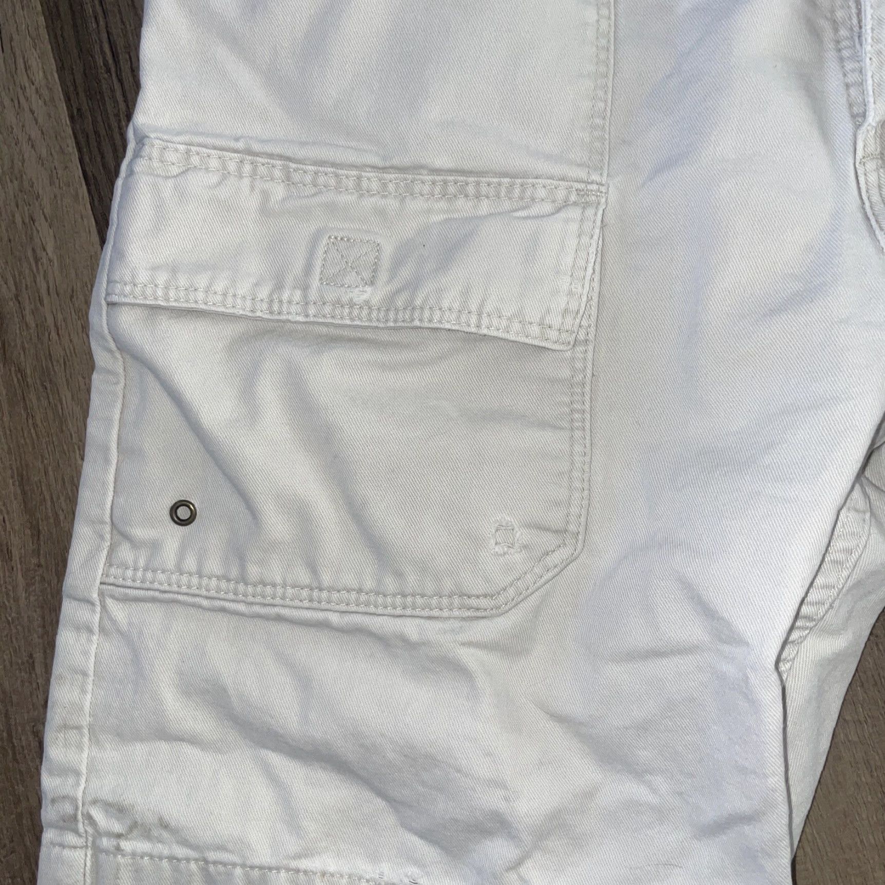 Wrangler Wrangler Cargo Hiking Shorts Beige Size 32 Men Regular Cotton Pockets Shorts Size US 32 / EU 48 - 3 Thumbnail