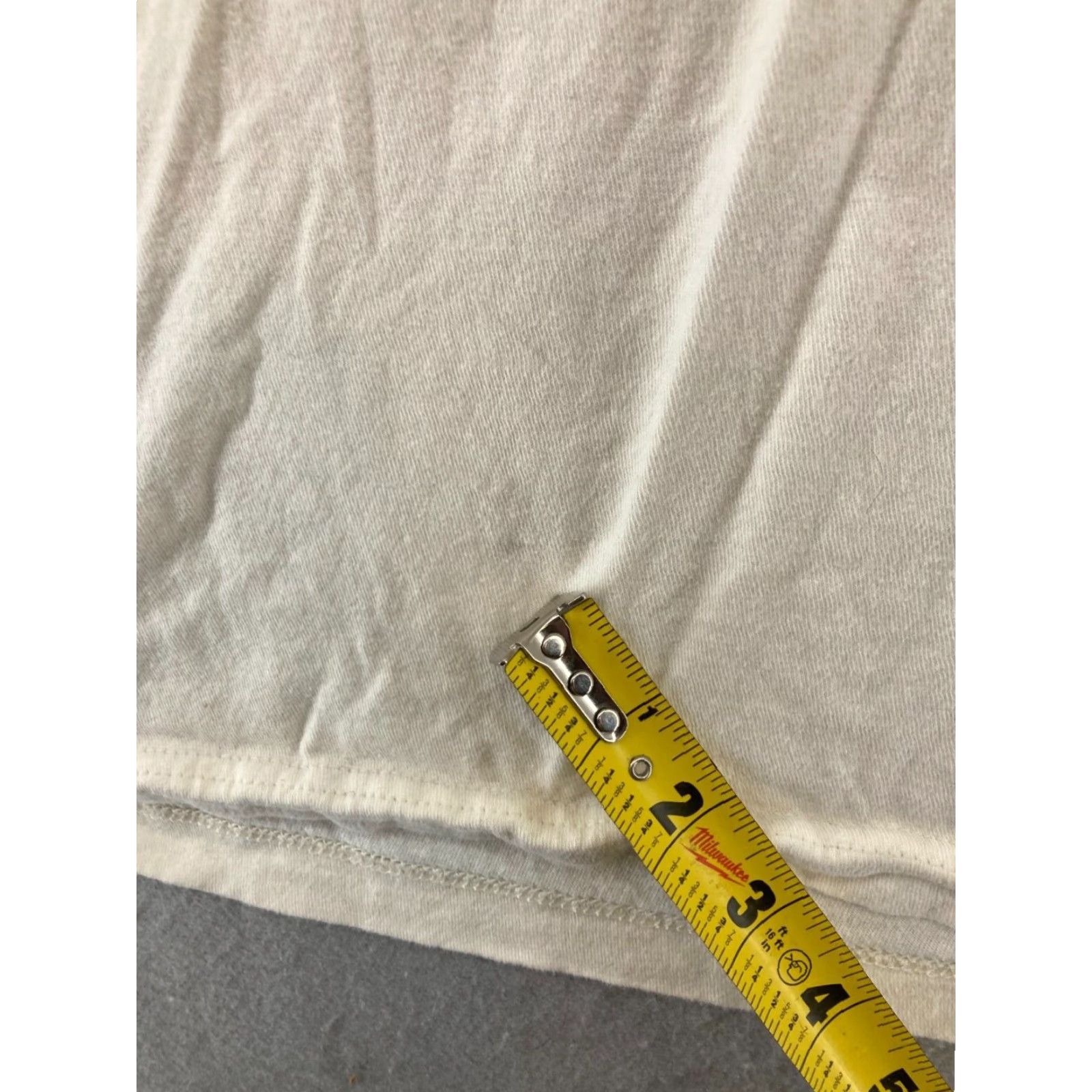 Vintage Universal Studios Monsters Dracula Graphic Print T-Shirt Mens Medium White Halloween Horror Size US M / EU 48-50 / 2 - 5 Thumbnail