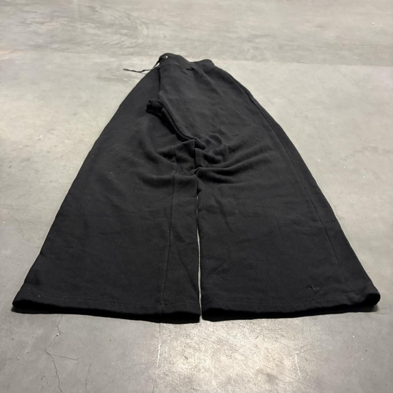 Japanese Brand × Vintage Crazy Vintage Y2K/2000s Baggy Black Wideleg Sweatpants! Size US 32 / EU 48 - 2 Thumbnail