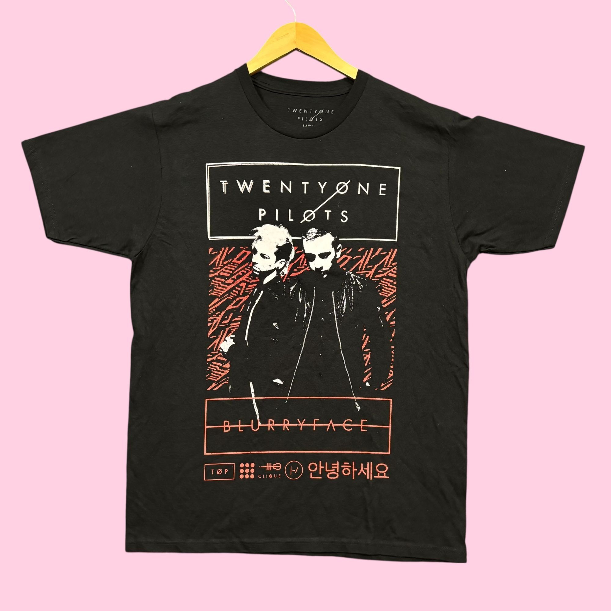 Band Tees Twenty One Pilots Blurryface Skeleton Clique Rock Tee L Size US L / EU 52-54 / 3 - 1 Thumbnail