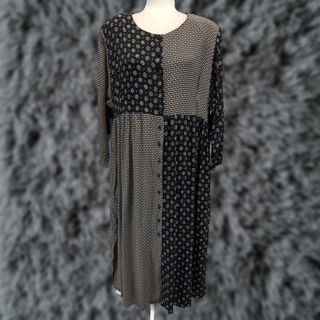 VINTAGE Ada Mabel Dress Women 1X Plus Black Midi Floral Button Front Rayon Modest USA Womens