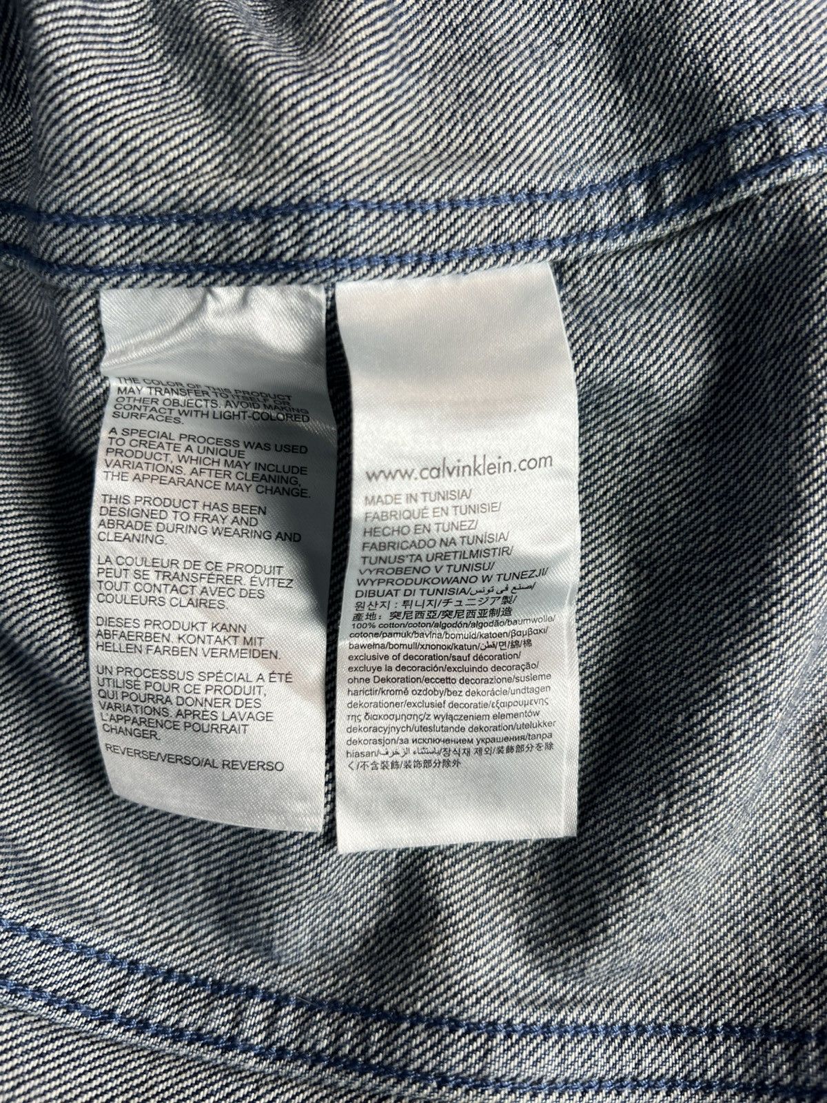 Calvin Klein Calvin Klein Paint Splatter Denim Jacket (Size L) – Unworn Size US L / EU 52-54 / 3 - 9 Thumbnail