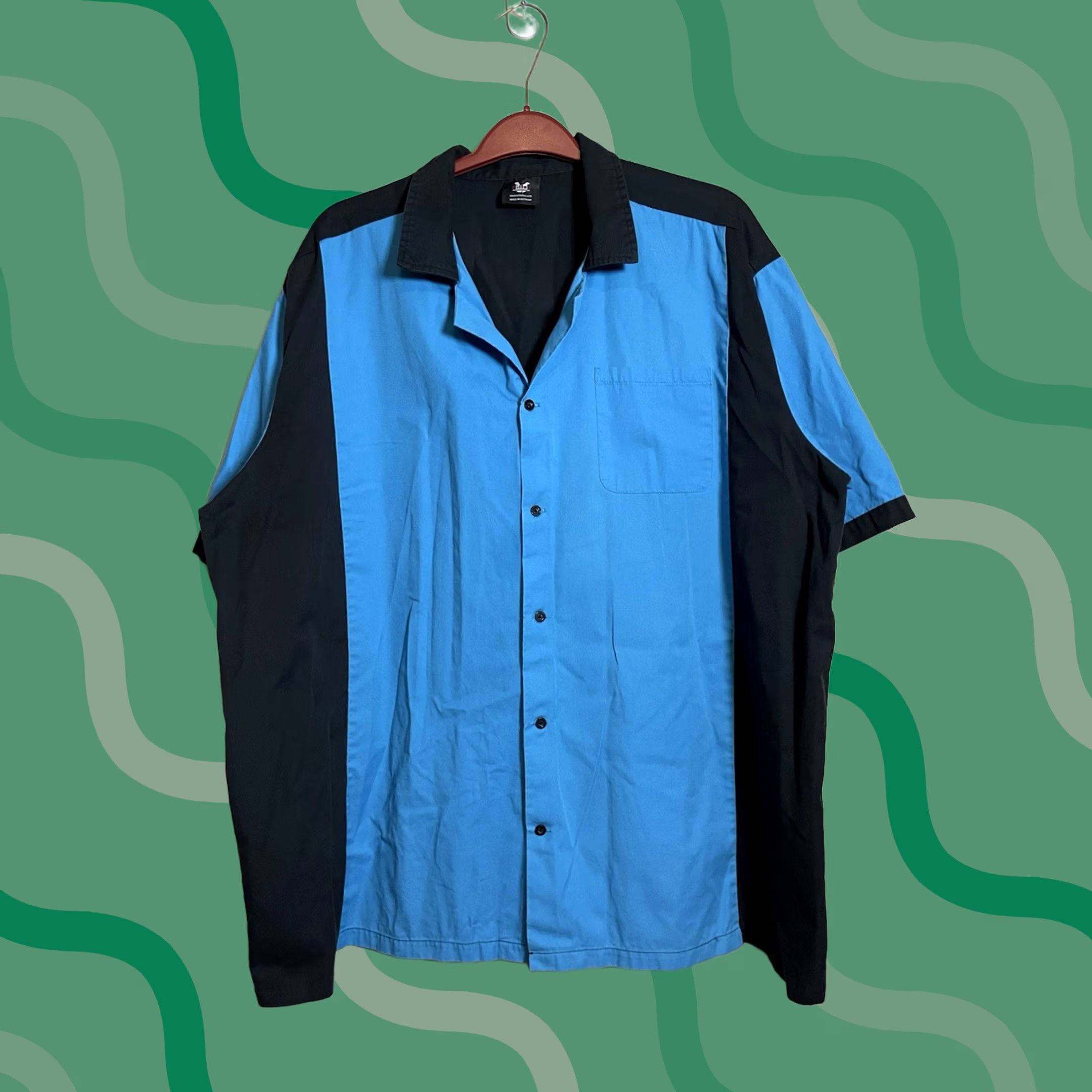 Vintage Hilton Shirt Mens 2XL Black Blue Bowling Retro Button-Up Short Sleeve Collared Spread Vintage: No Size US XXL / EU 58 / 5 - 1 Thumbnail