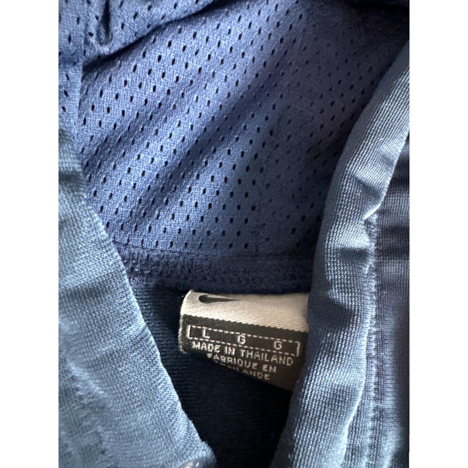 Nike VINTAGE Nike Air Hoodie Sweatshirt L Mens Navy Blue Pullover Size US L / EU 52-54 / 3 - 3 Thumbnail