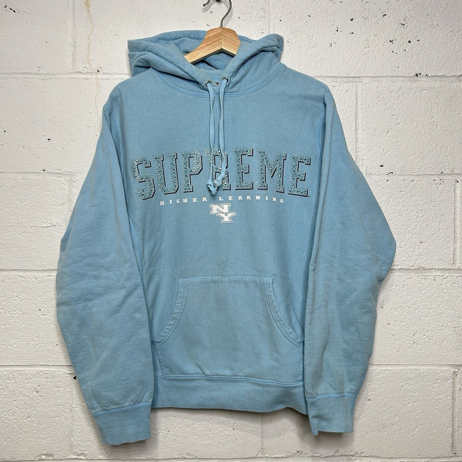 Supreme Supreme Higher Learning Gems Hoodie “Blue” SS20 Size US M / EU 48-50 / 2 - 1 Thumbnail