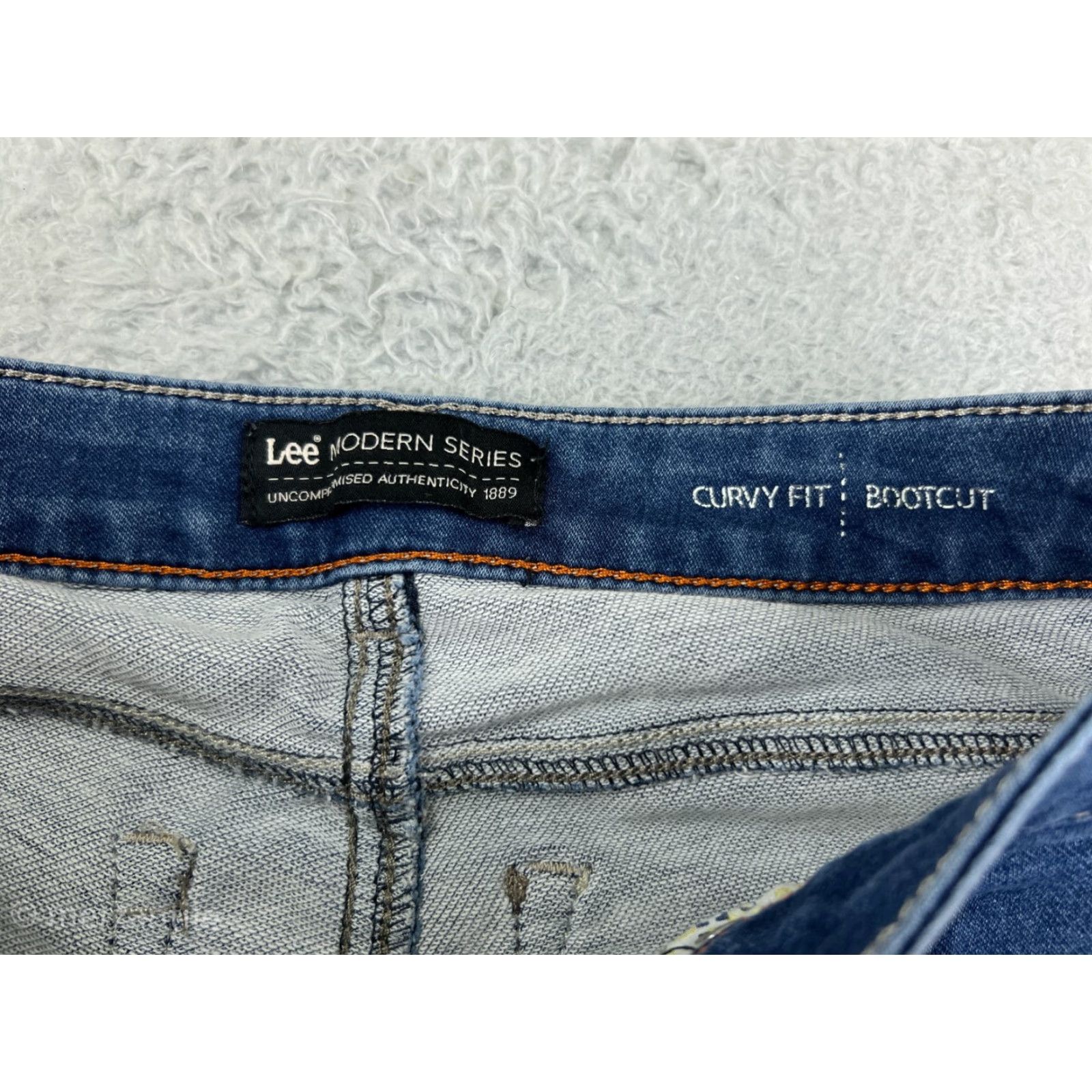 Lee Lee Womens Jeans Bootcut 28 Blue Denim Western Cotton Blend Casual 2010s Size 28" / US 6 / IT 42 - 4 Thumbnail