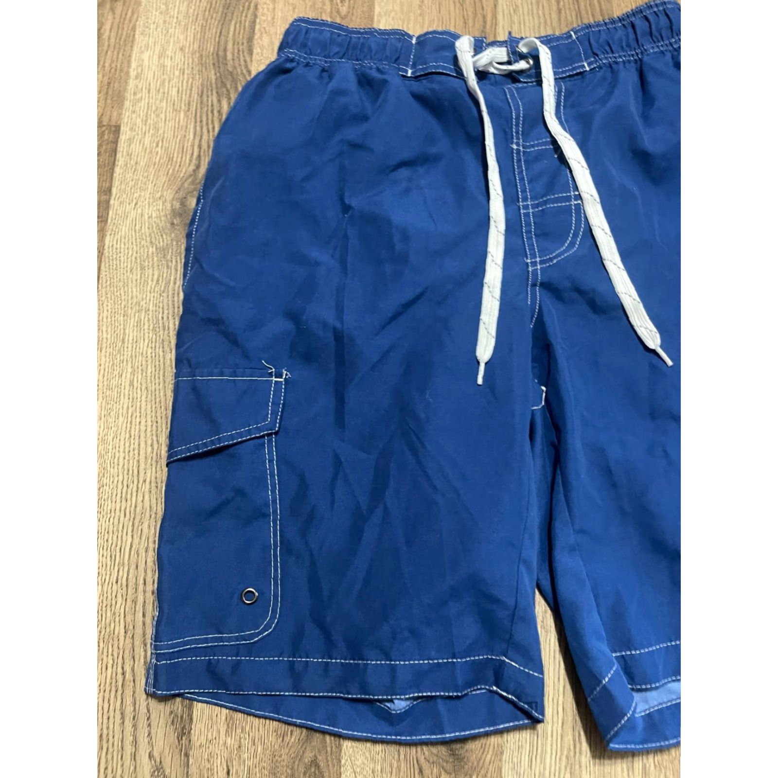 Vintage St. John's Bay Shorts Men's Medium Blue Swim Trunks Tie Waist, Bottom, Regular, Solid, M, Blue, Modern, Swim Bottom Style Trunks, St. John's Bay, Mens Size US 31 - 3 Thumbnail