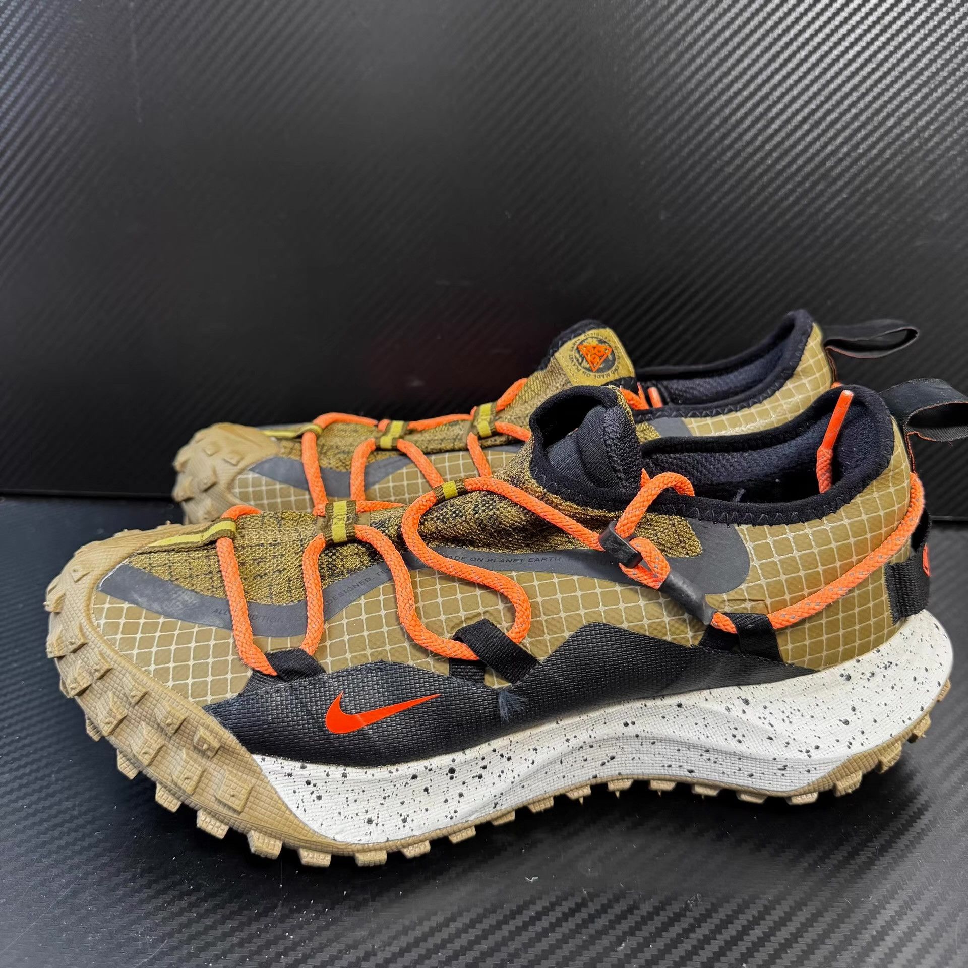 Nike Nike ACG Mountain Fly Low GTX SE Q11 Size US 7.5 / EU 40-41 - 1 Thumbnail