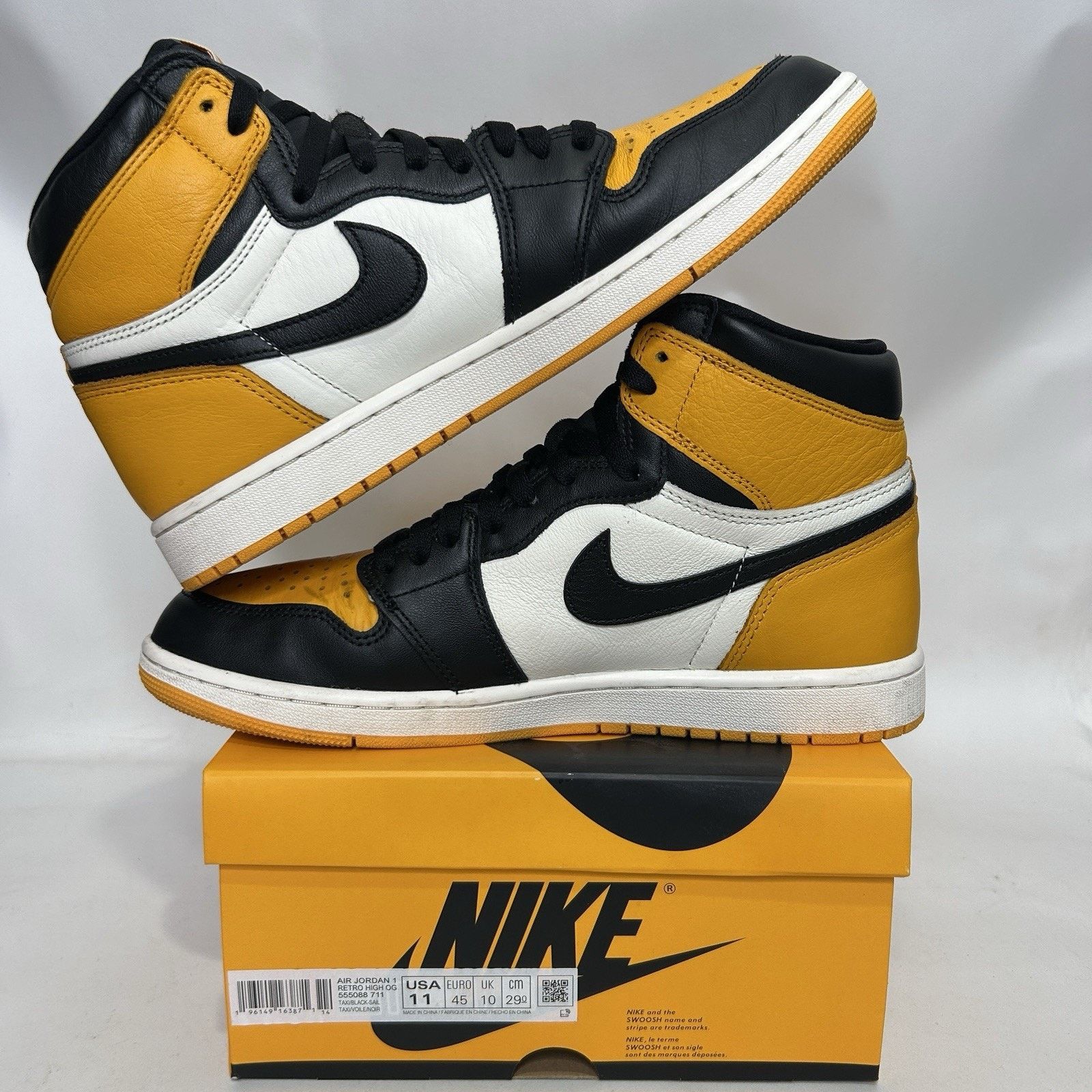 Jordan Brand Nike Air Jordan 1 Retro High OG “Yellow Toe/Taxi” Size US 11 / EU 44 - 3 Thumbnail