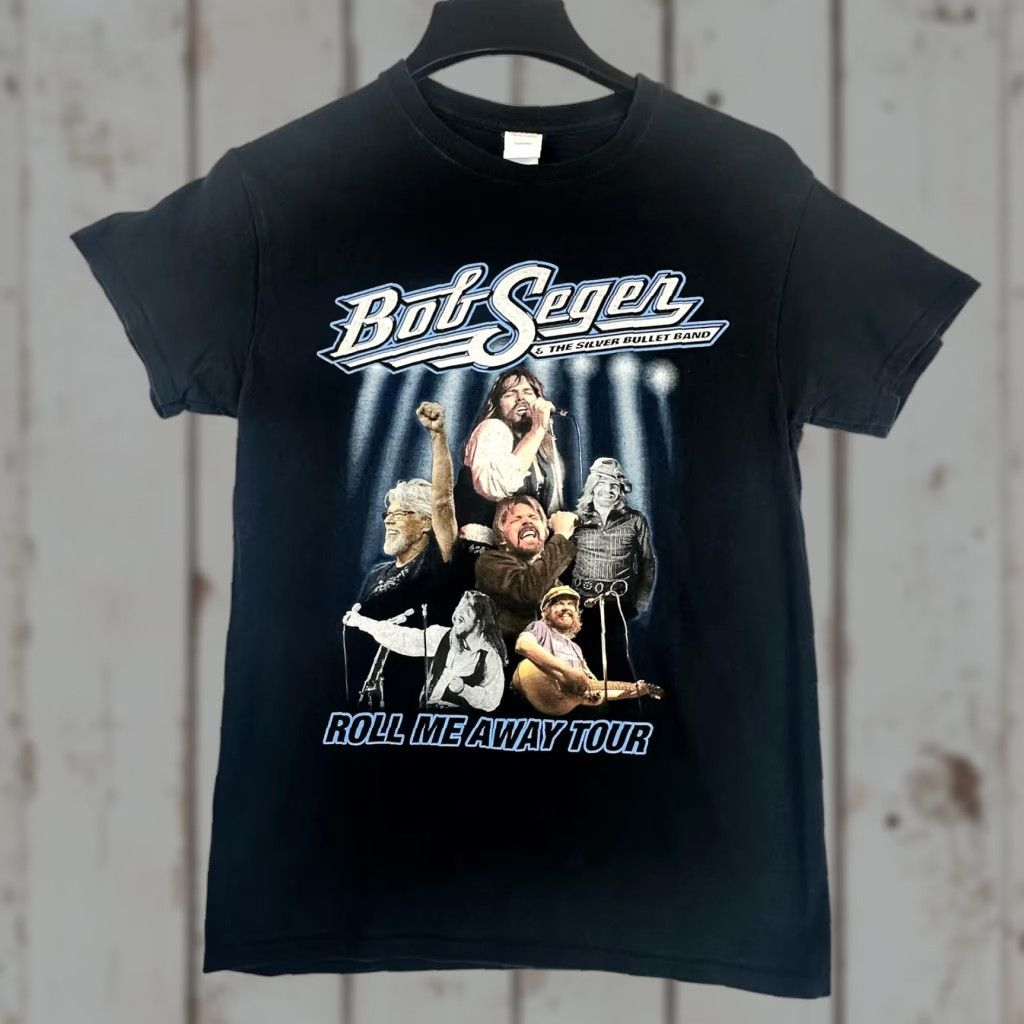 Gildan Bob Seger Roll Me Away Tour Shirt Mens Small Black 2018 Band Concert Rock Tee Shirt Mens Small Black 2018 Band Tour Tee Size US S / EU 44-46 / 1 - 1 Thumbnail