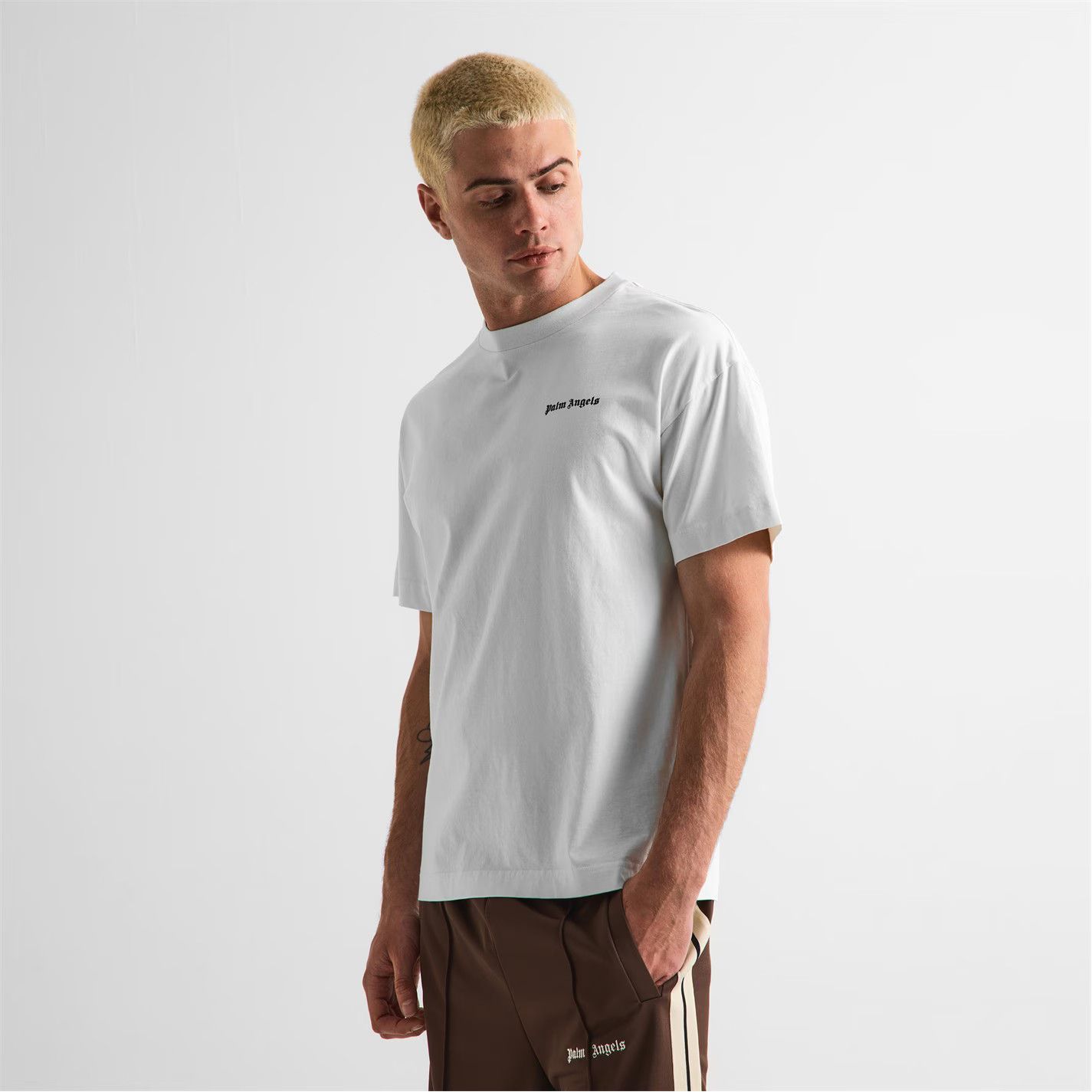 Palm Angels o1g2r1mq0426 Small Logo T-Shirt in White Size US M / EU 48-50 / 2 - 3 Thumbnail