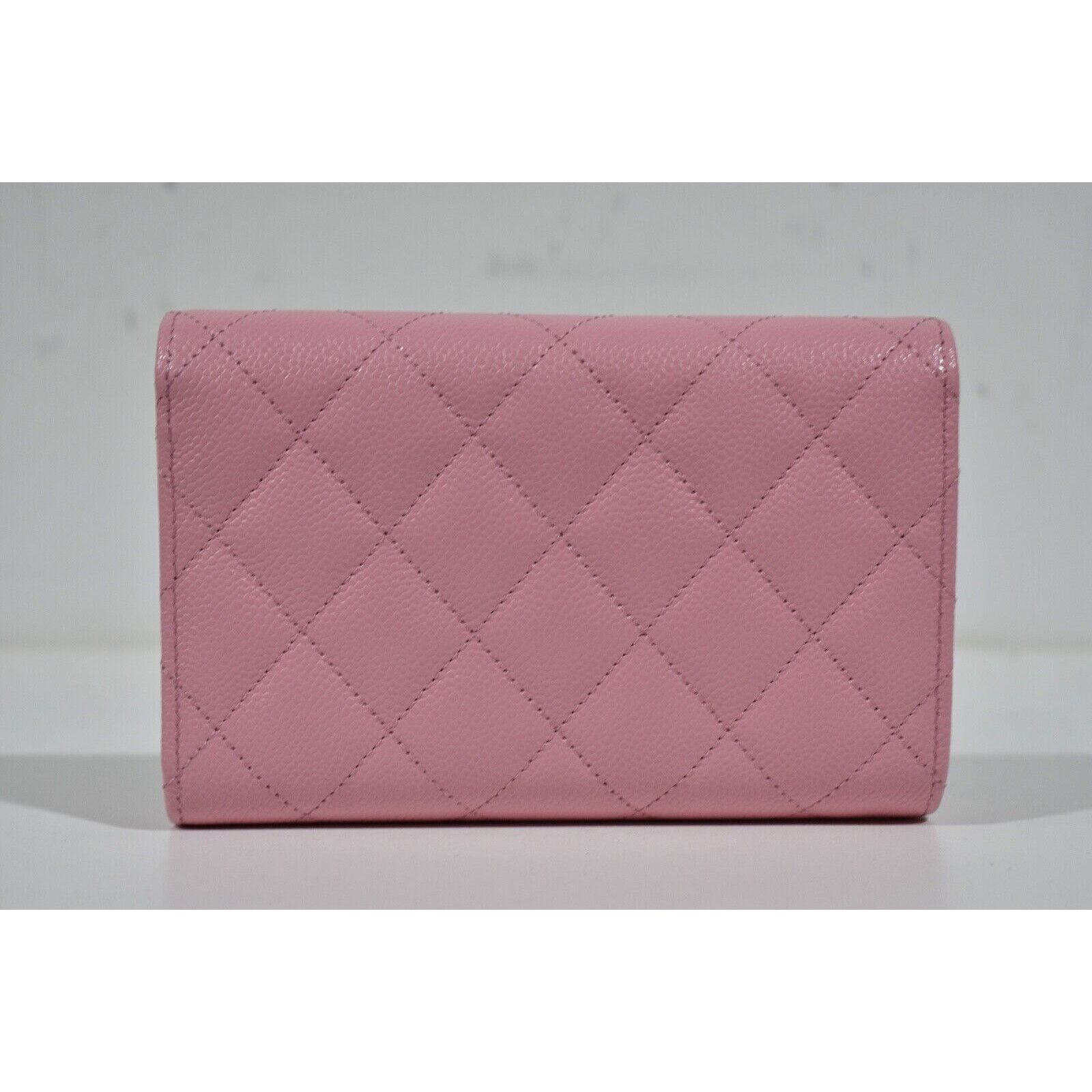 Chanel Chanel Quilted Classic Zipped Snap Button Medium Wallet Size ONE SIZE - 6 Thumbnail
