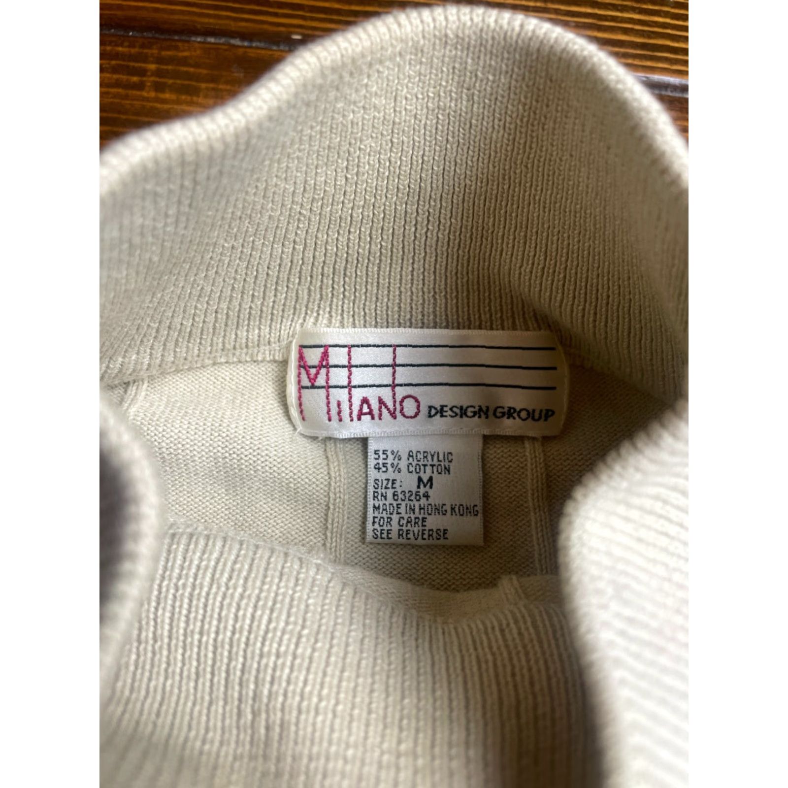Vintage Milano Sweater Women’s Size M Tan Mock Neck Pullover Pleated Cotton Blend Size M / US 6-8 / IT 42-44 - 6 Thumbnail