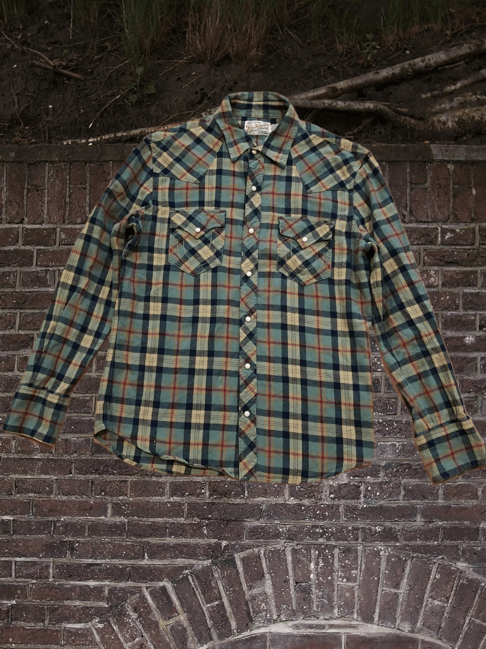 True Religion crazy Y2K print shirt True Religion luxury Vintage Size US L / EU 52-54 / 3 - 1 Thumbnail