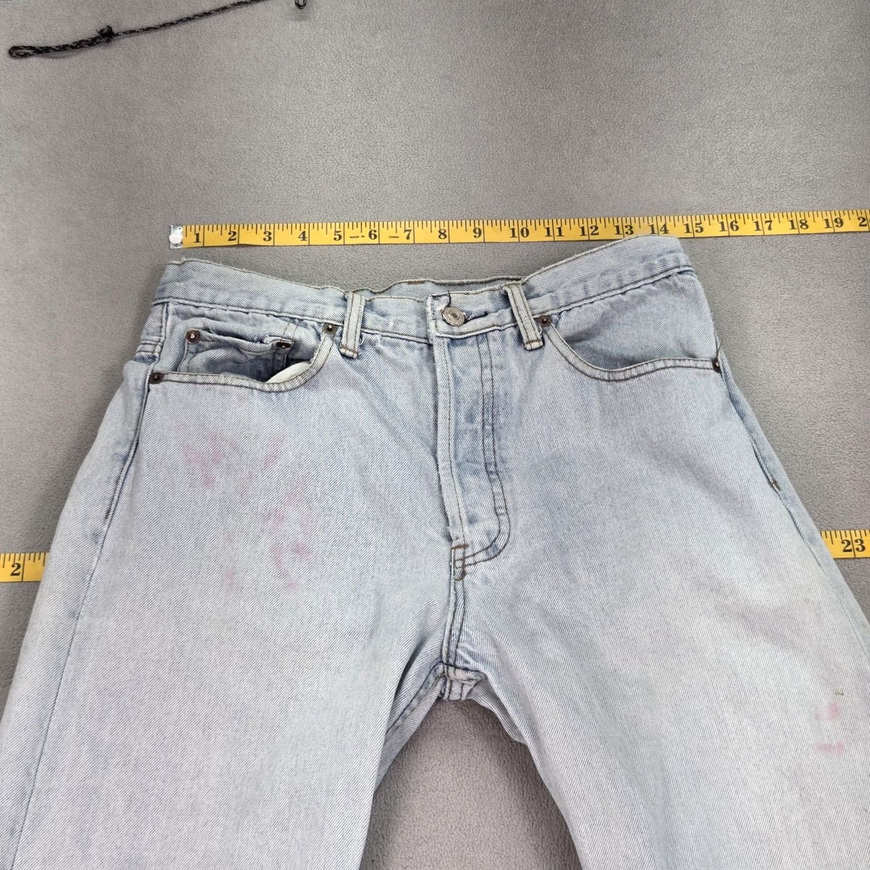 Levi's VINTAGE Levi's 501 Jeans Mens Light Wash Button Fly USA 28x31 Stains 90s Fits 31 Inseam Size US 31 - 3 Thumbnail