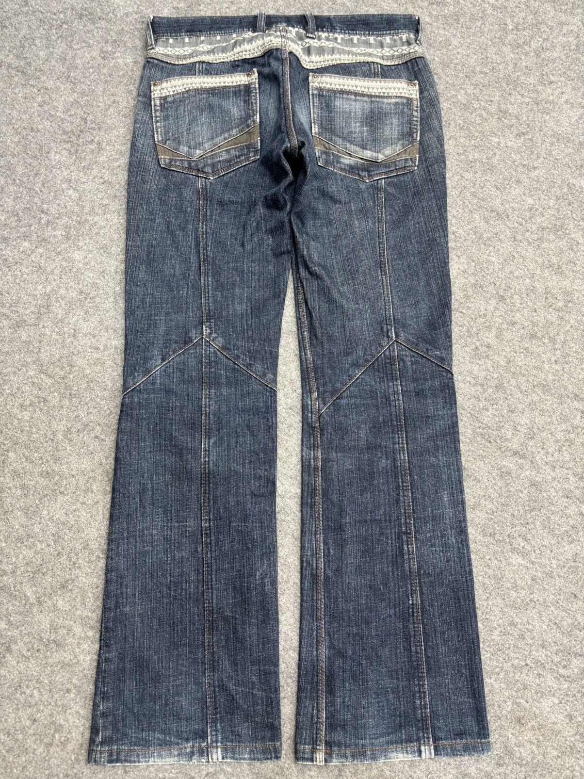 HIDEAWAYS 💥Avant Garde💥Hideaways Multiple Seam Flare Denim F621 Size US 31 - 25 Thumbnail