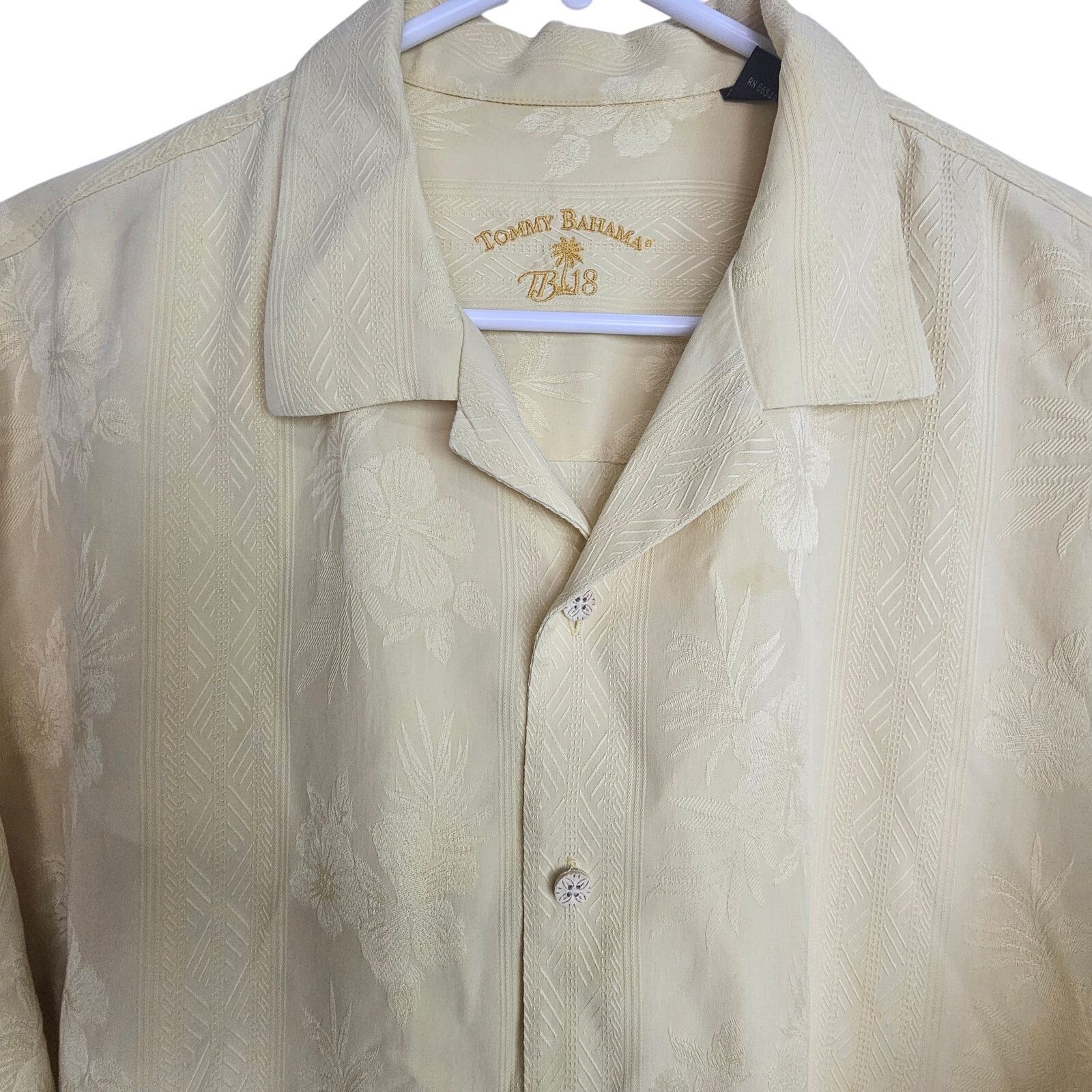 Tommy Bahama Tommy Bahama Hawaiian Shirt L Yellow Silk Floral Breathable Size US L / EU 52-54 / 3 - 2 Thumbnail
