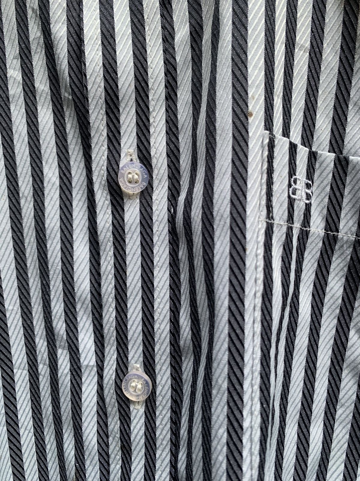 Balenciaga Vintage balenciaga striped button ups shirt Size US M / EU 48-50 / 2 - 4 Thumbnail