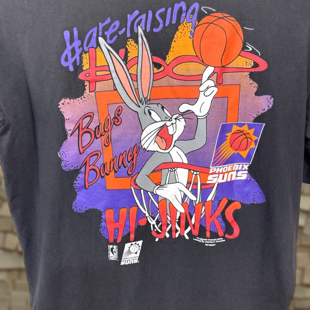 Vintage VINTAGE 1993 Phoenix Suns Looney Tunes T-shirt Bugs Bunny Taz NBA 90s Cartoon Men's XL Black Size US XL / EU 56 / 4 - 1 Thumbnail