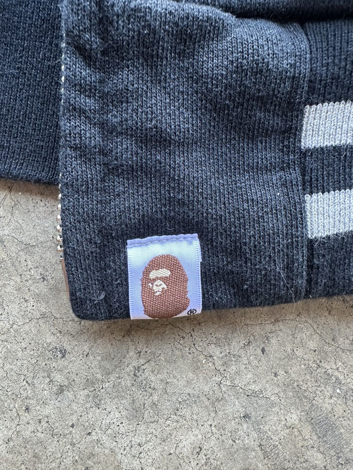 Bape BAPE Full Zip Quilted Shark Hoodie Size US XL / EU 56 / 4 - 6 Thumbnail