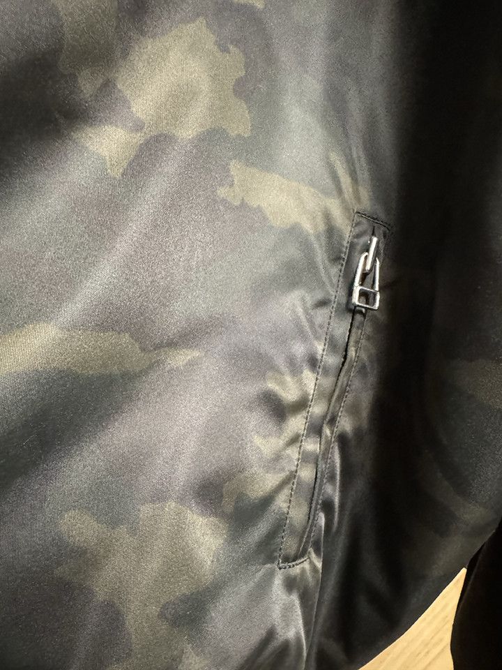 Helmut Lang Helmut Lang Camo Tone Windbreaker Size US XL / EU 56 / 4 - 4 Thumbnail