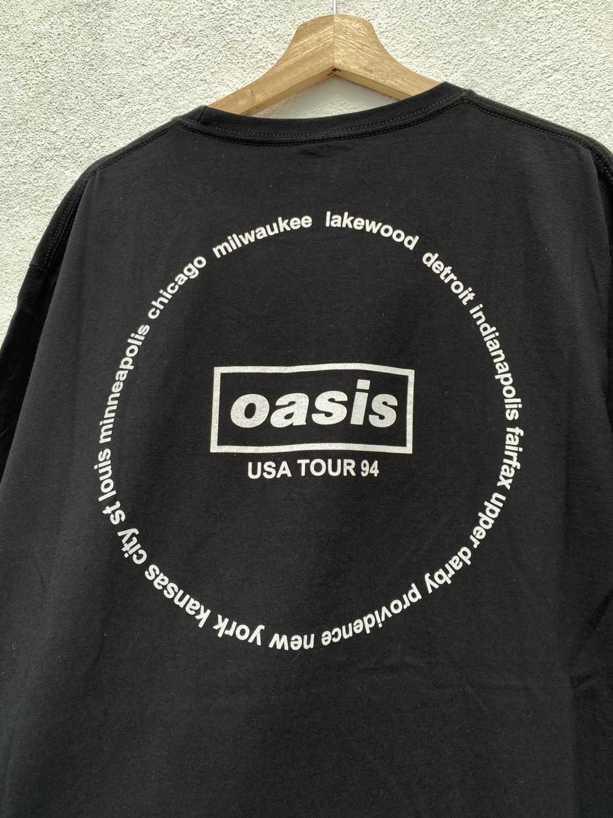 Band Tees Oasis Tour Size US XL / EU 56 / 4 - 2 Thumbnail