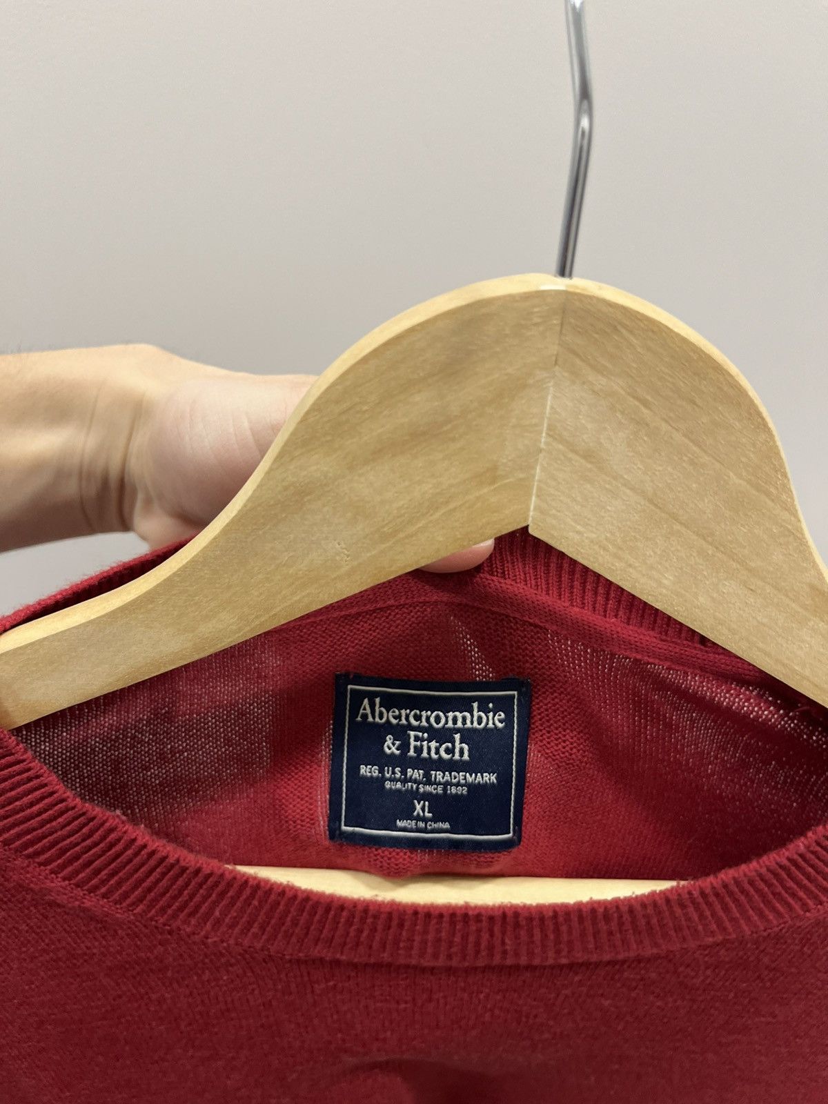 Abercrombie & Fitch Abercrombie & Fitch Sweater Mens XL Red Pullover Long Sleeve Size US XL / EU 56 / 4 - 4 Thumbnail