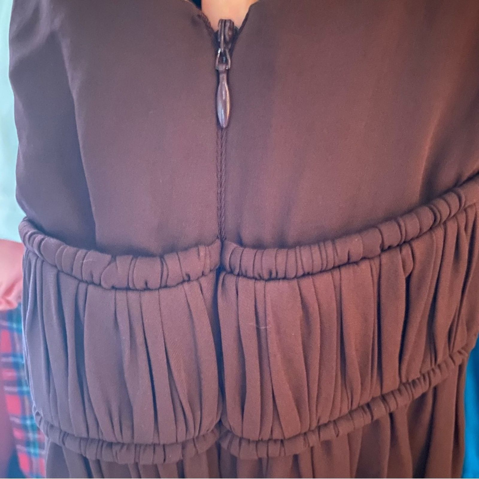 Cinq a Sept Cinq a Sept $380 Silk Lotus Dress In Rum Raisin XS EUC Size XS / US 0-2 / IT 36-38 - 10 Thumbnail