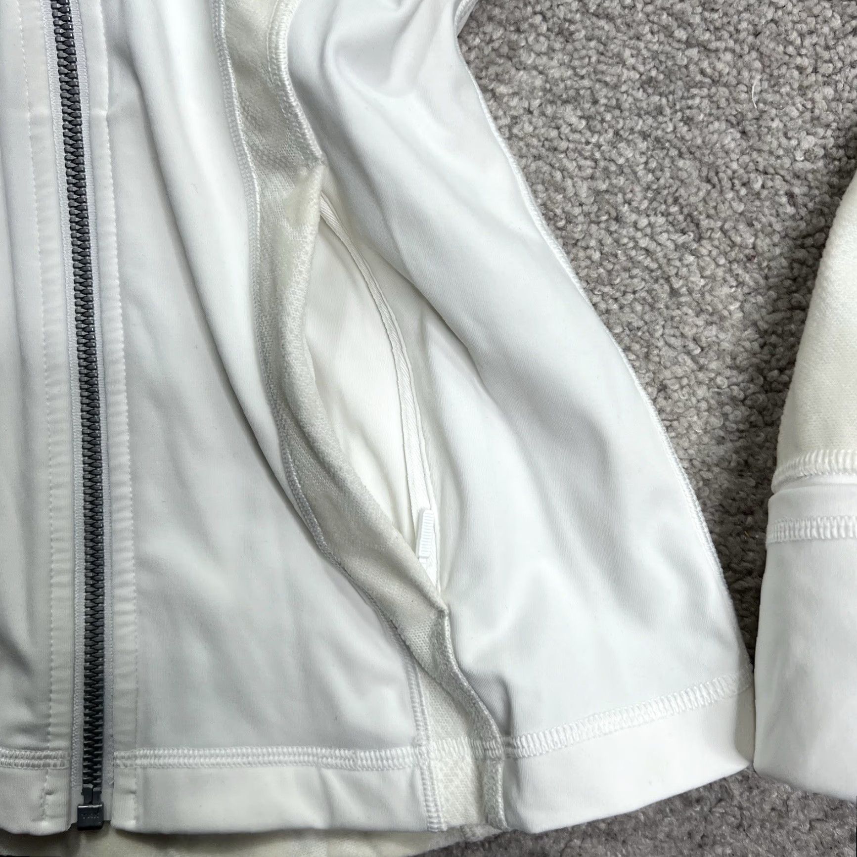 Lululemon Lululemon Define Jacket Women Size 6 Floral Texture White Ivory Full Zip Stretch Size M / US 6-8 / IT 42-44 - 5 Thumbnail
