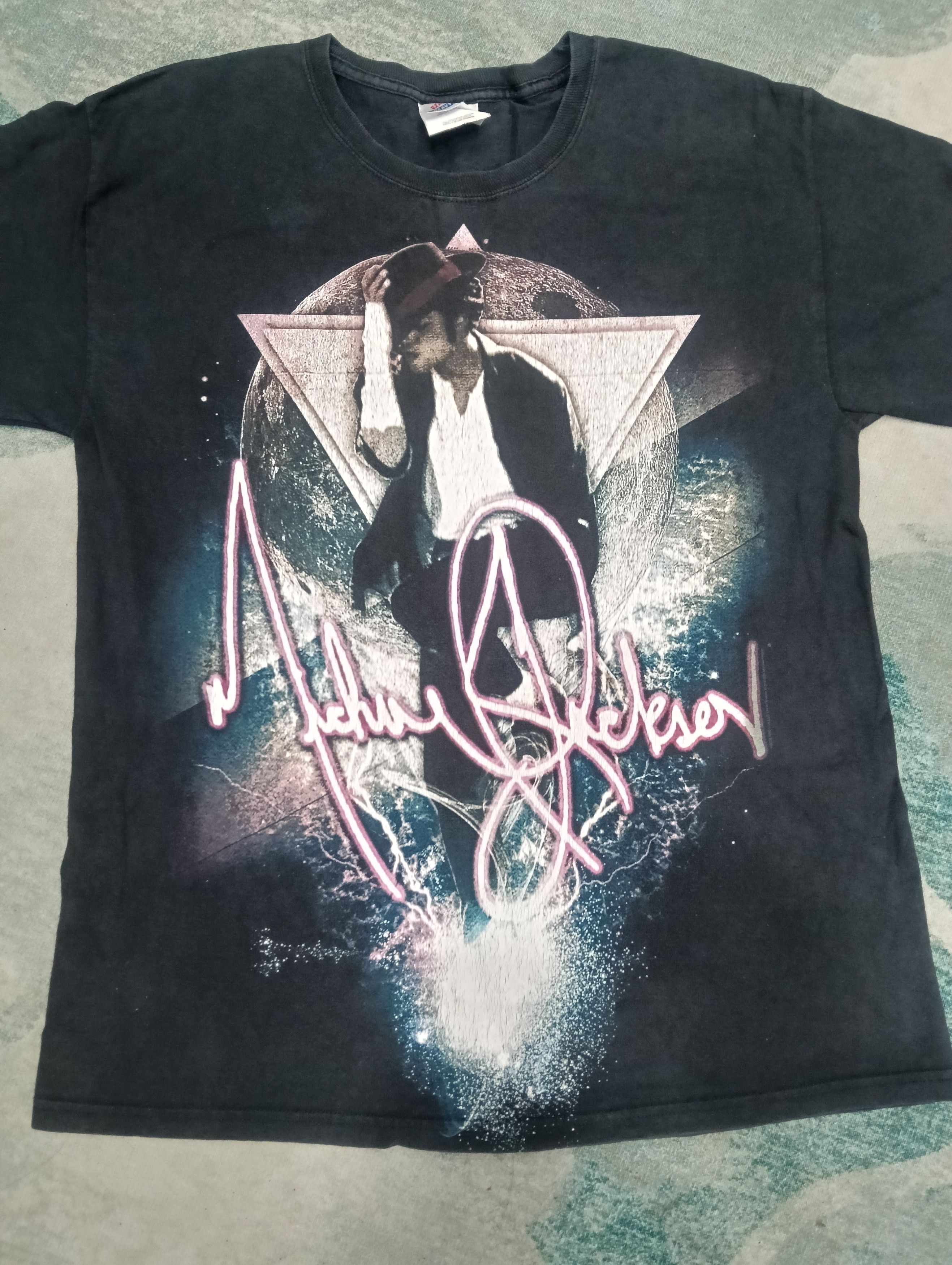 Michael Jackson × Vintage Vintage Y2K Micheal Jackson Tee Like Glow In The Dark Size US M / EU 48-50 / 2 - 1 Thumbnail