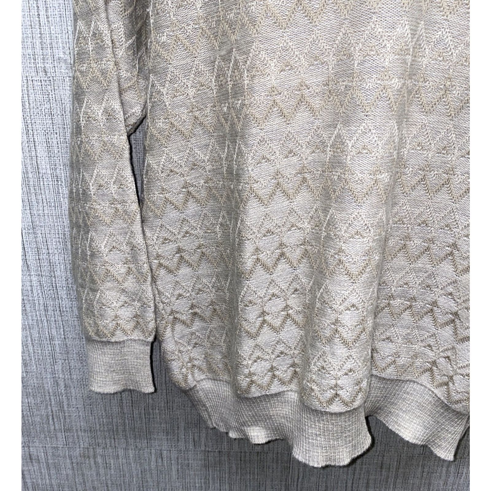 Vintage AKLANDA Mens Beige Australia Made Wool V-Neck Sweater Size XL Size US XL / EU 56 / 4 - 4 Thumbnail