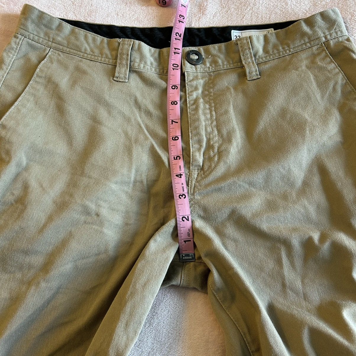 Volcom Volcom chino khaki shorts size 33 preppy summer casual Size US 33 - 9 Thumbnail