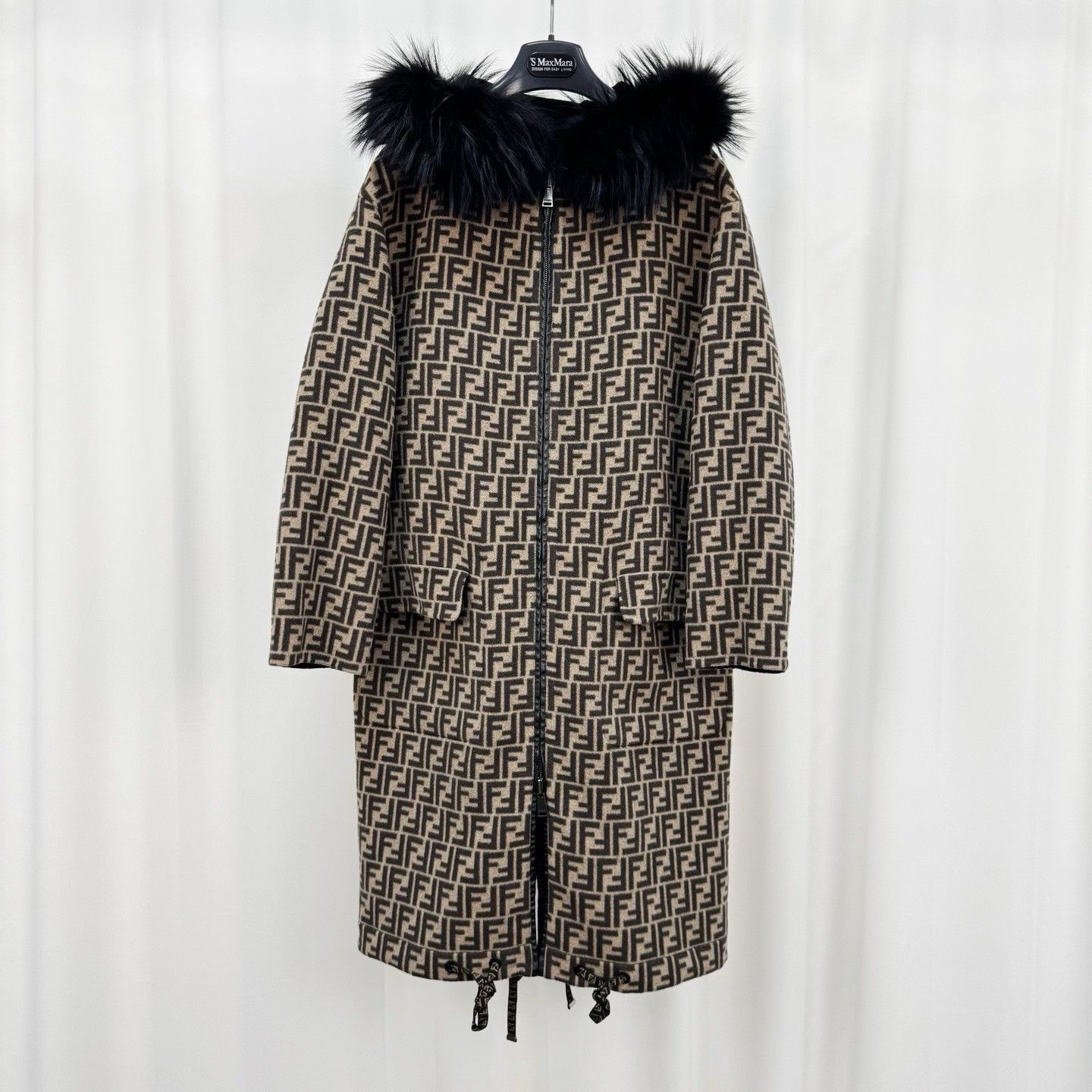 Fendi Fendi Monogram Reversible Fur Collar Wool Coat Size S / US 4 / IT 40 - 1 Thumbnail
