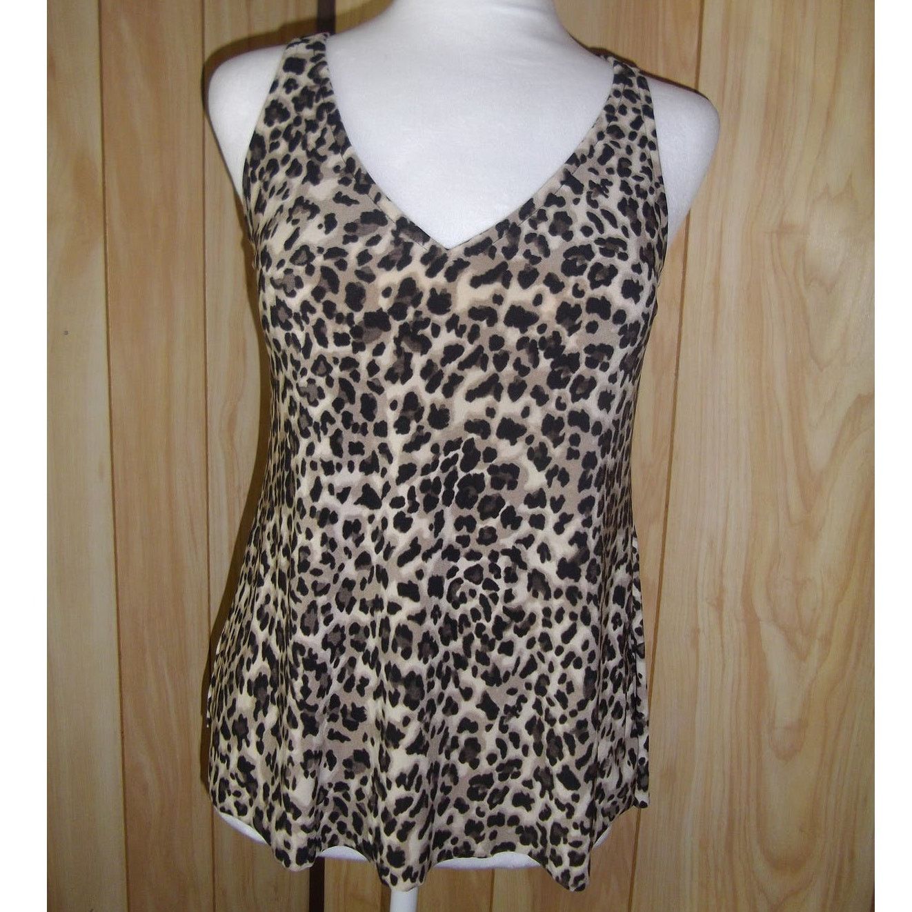 Other NWT Aqua Green Leopard Built in Bra Racerback Tankini Top S Size ONE SIZE - 1 Thumbnail