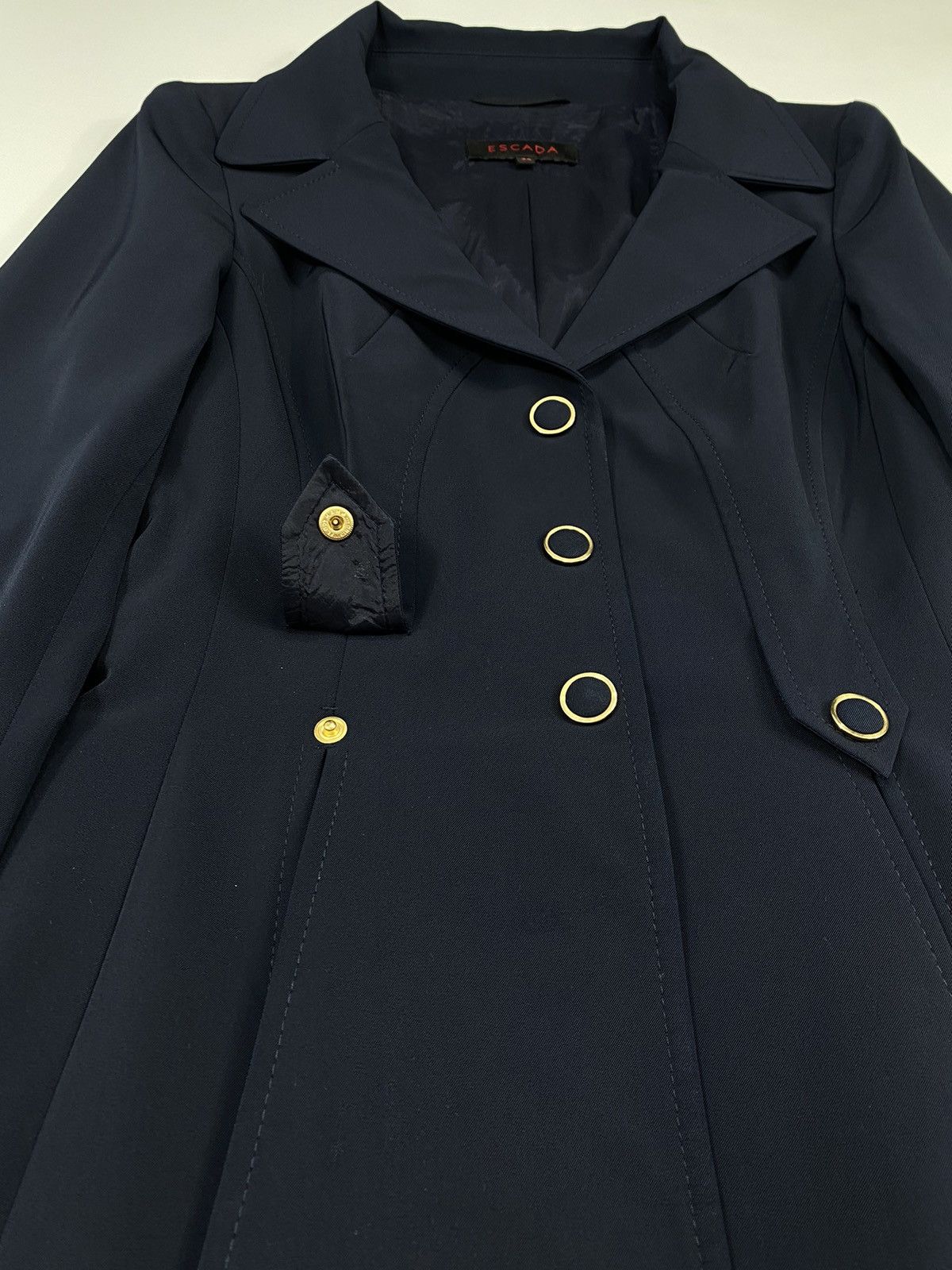 Escada 🔥LASTDROP🔥 Escada Shiny Navy Blue Gold Buttons Fitted Jacker Size S / US 4 / IT 40 - 8 Thumbnail