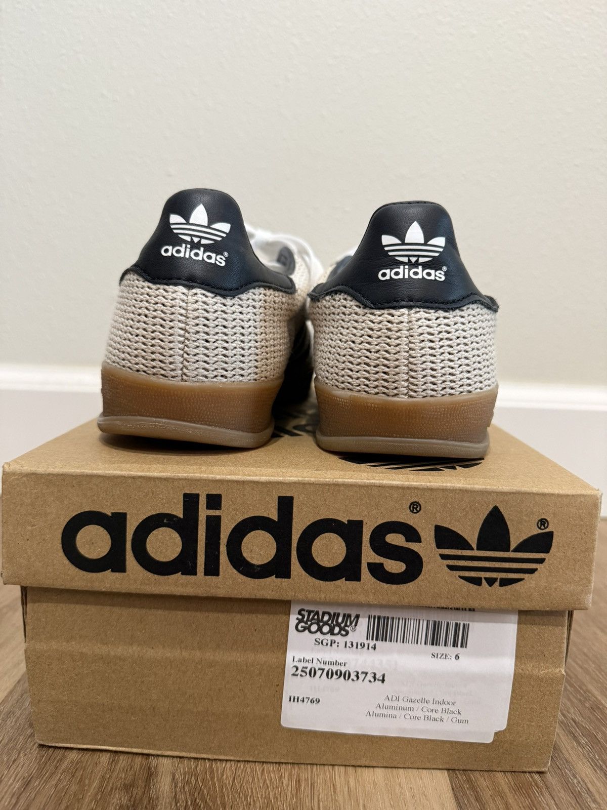 Adidas Adidas Gazelle Indoor ‘Alumina Black’ Size US 6 / EU 39 - 3 Thumbnail