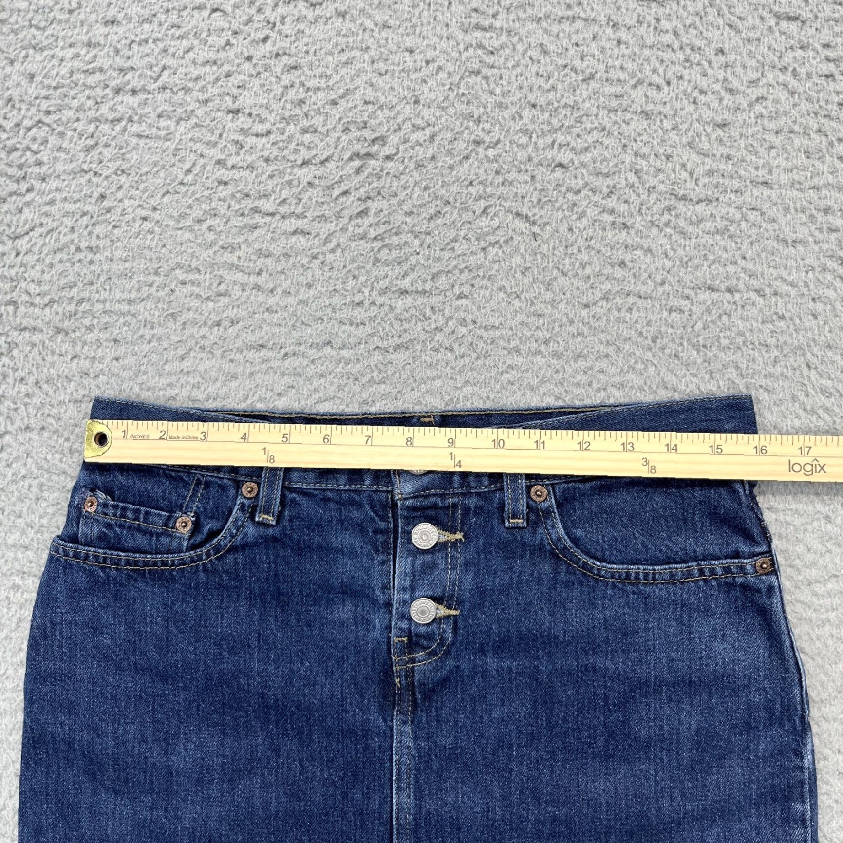 Levi's VINTAGE Levi's Denim Skirt Womens 7 JR Dark Wash Button Fly A-Line Pockets 90s Size 28" / US 6 / IT 42 - 6 Thumbnail