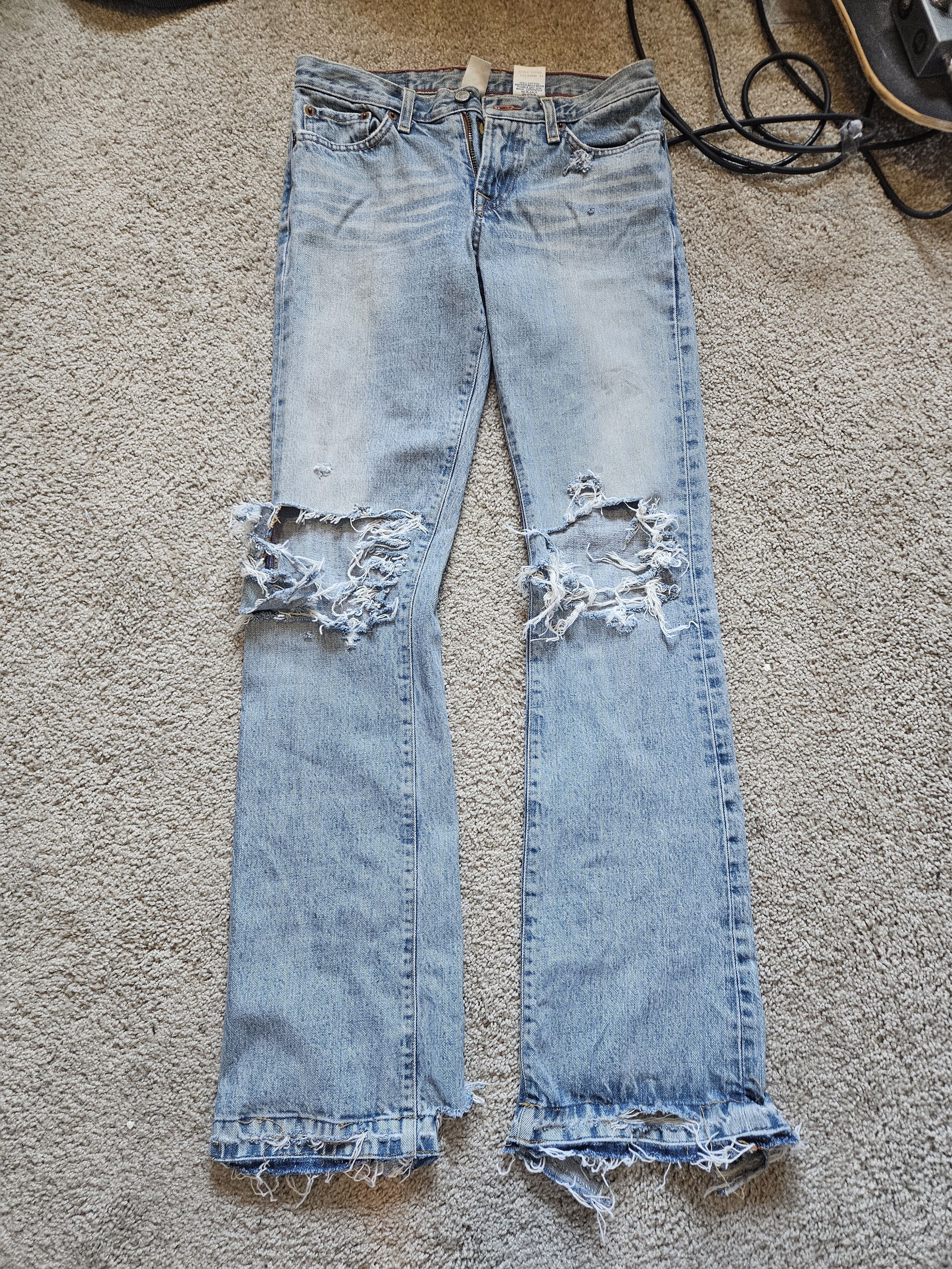 Lucky Brand Lucky Brand Vintage Distressed Thrashed Flared Denim Size US 28 / EU 44 - 1 Thumbnail