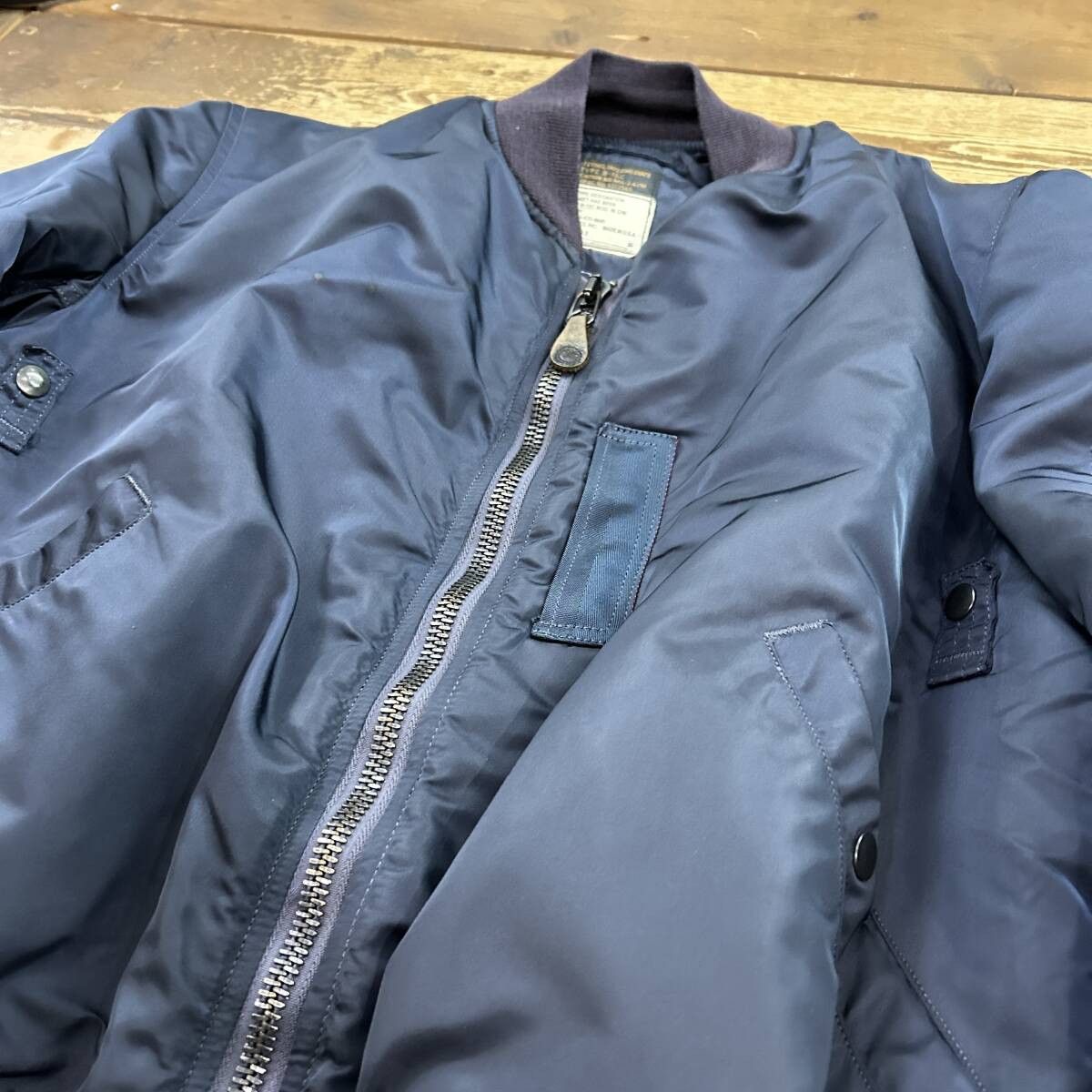 Vintage Vintage B-15C Bomber Jacket Navy SIZE 42 US AIR FORCE Size US L / EU 52-54 / 3 - 4 Thumbnail