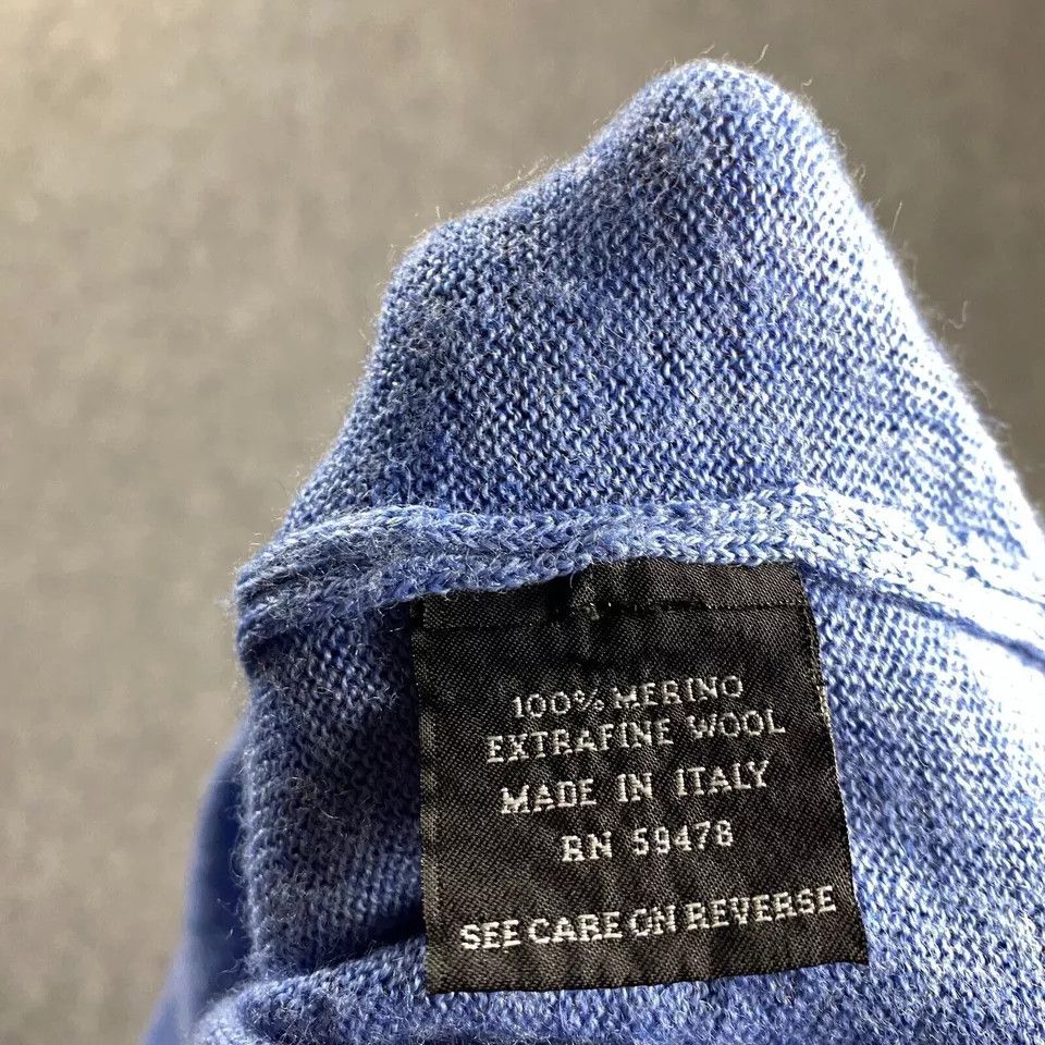Other Mario Gilberti Sweater Men's Large Blue V-Neck 100% Merino Size US L / EU 52-54 / 3 - 7 Thumbnail