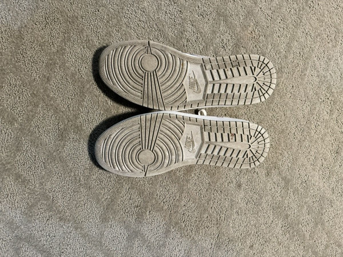 Jordan Brand × Nike AIR JORDAN 1 LOW NEURAL GREY 21 Size US 11.5 / EU 44-45 - 7 Thumbnail