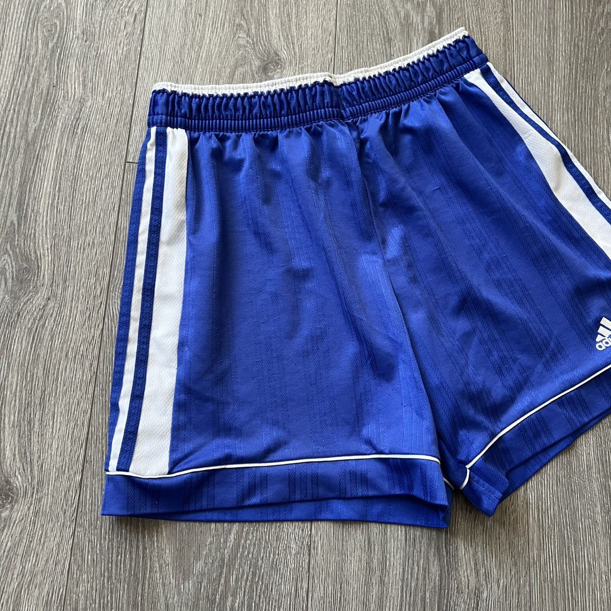 Adidas Vintage 90s Adidas Shorts Size M Size US 32 / EU 48 - 7 Thumbnail