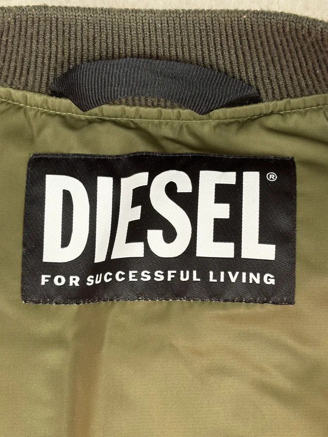 Diesel Diesel Khaki Green Nylon Striped Bomber Jacket Size US M / EU 48-50 / 2 - 11 Thumbnail