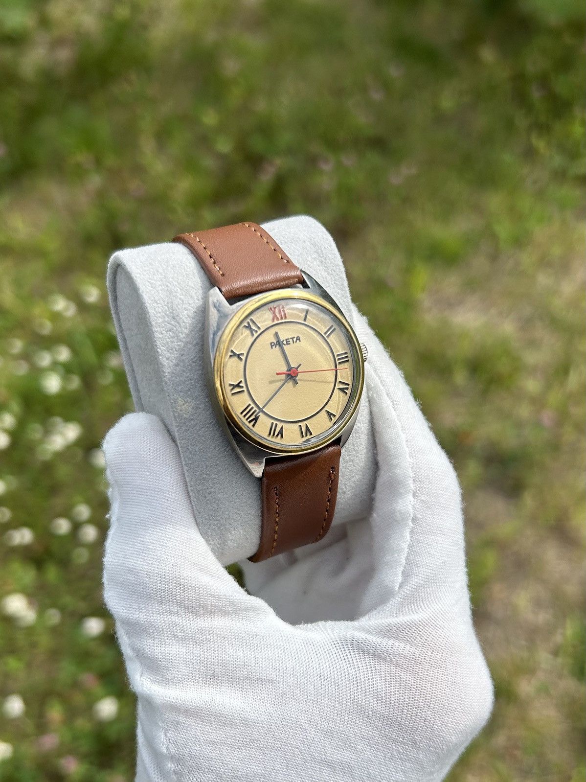 Vintage Vintage Watch Raketa Soviet USSR Mechanical Authentic 1980s Size ONE SIZE - 4 Thumbnail