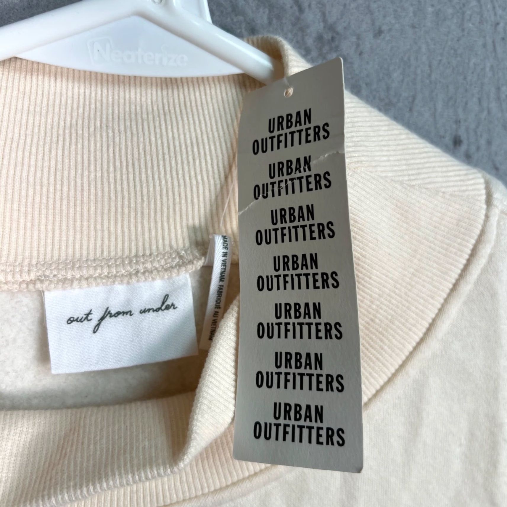 Urban Outfitters Urban Outfitters Out From Under Womens Small Cream Oversized Sweatshirt NEW Size S / US 4 / IT 40 - 6 Thumbnail