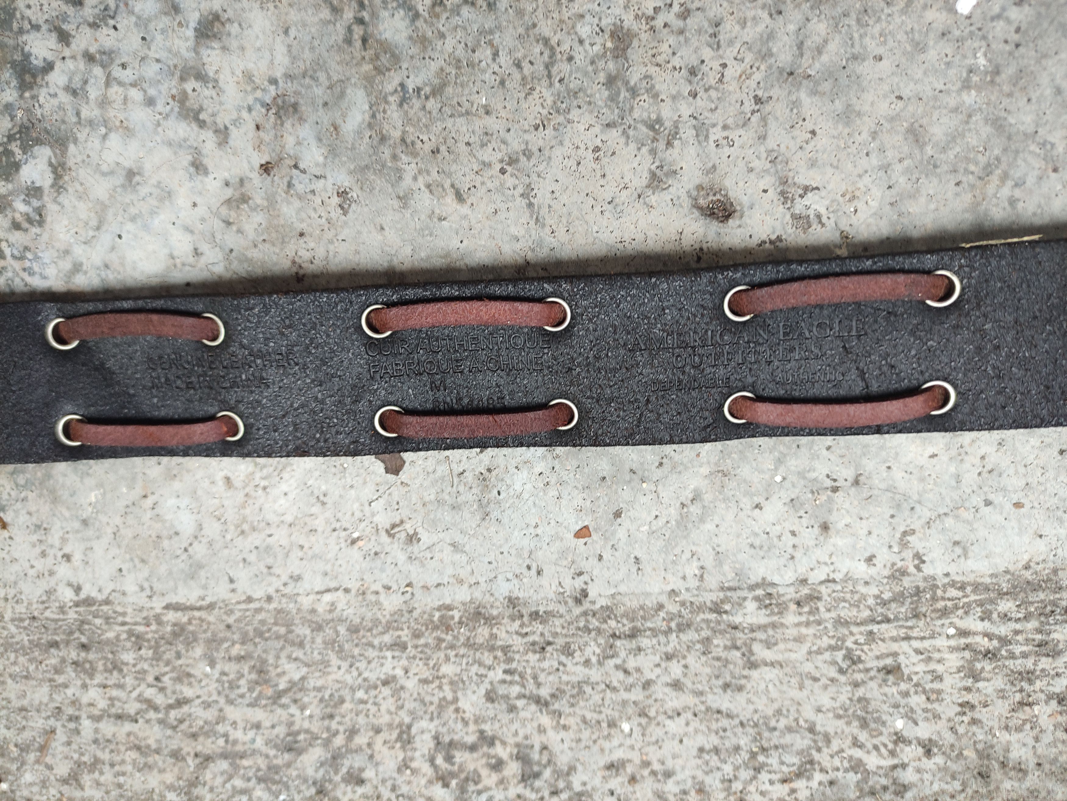 American Eagle Outfitters AMERICAN EAGLE VINTAGE LEATHER BELT CROSS STITCH DESIGN Size 34 - 5 Thumbnail